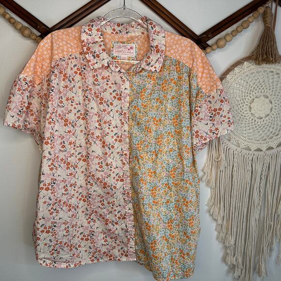 American Eagle Mixed Floral Button Down Top - Picture 1 of 3